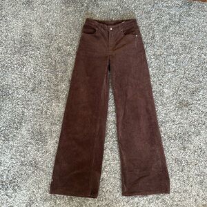 Brown corduroy long pants from H&M